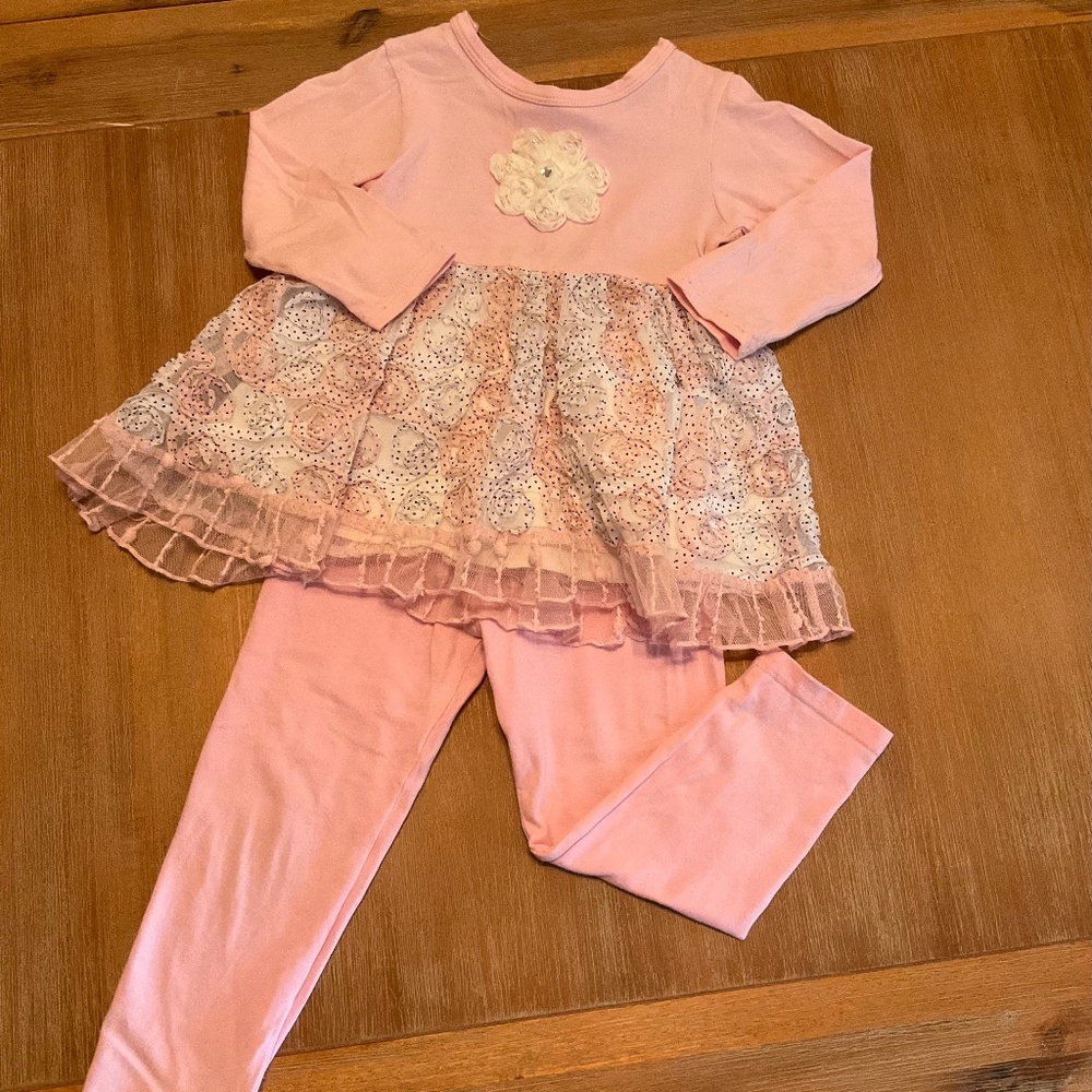 3T CachCach floral dress outfit
